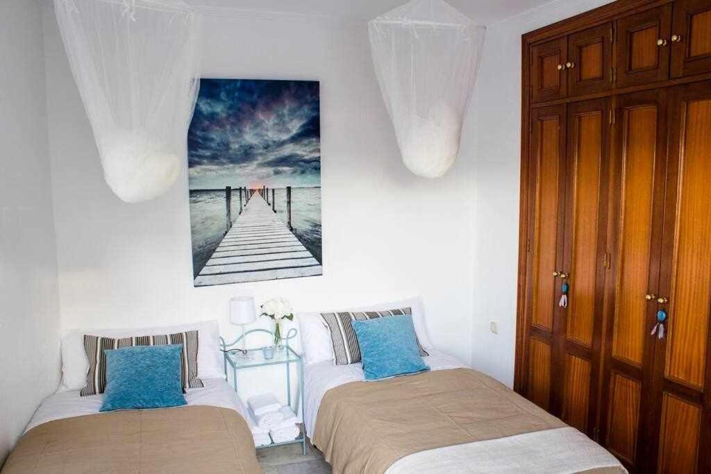 Atico Con Piscina Junto Catedral De Sevilla Zewnętrze zdjęcie